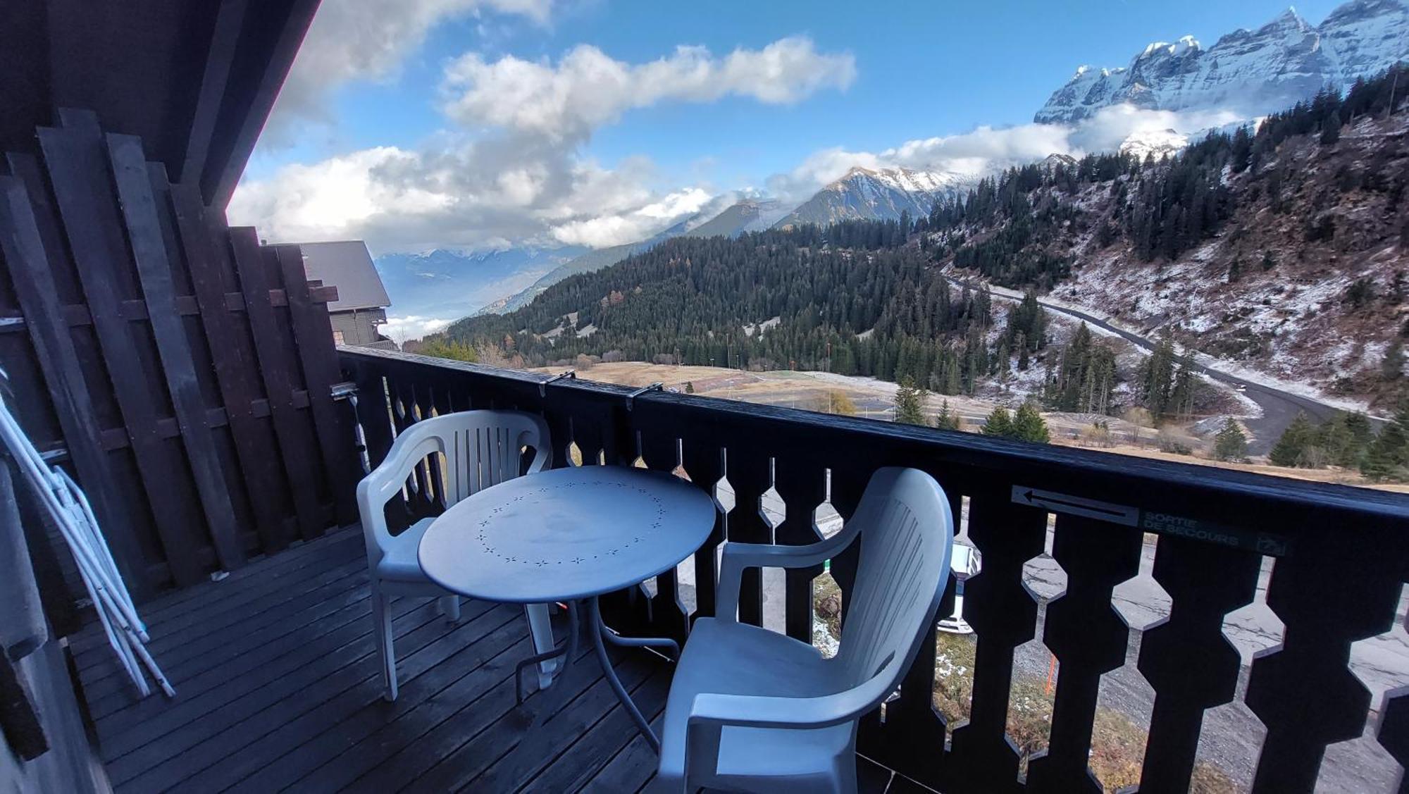 Alpage Immo Location Service Champoussin Bagian luar foto